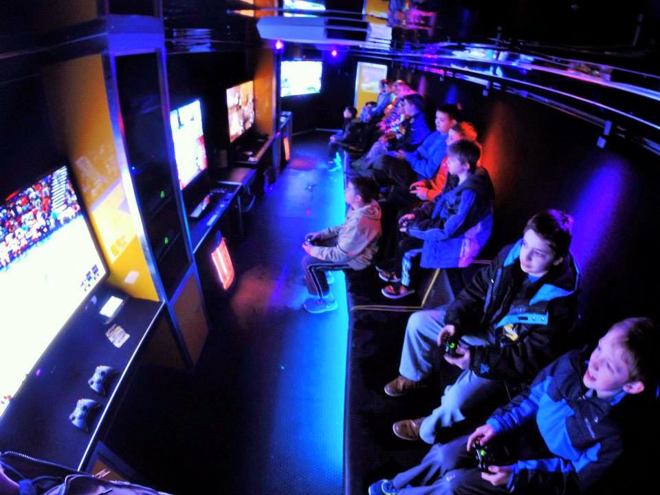 STEEL CITY GAMERZ Macaroni KID Pittsburgh City